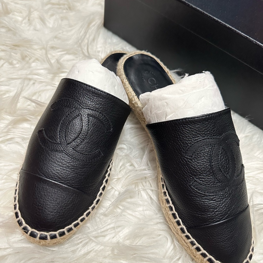 CHANEL Black Espadrille Slides